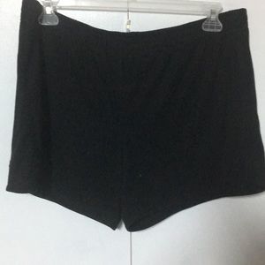 Pull on shorts
